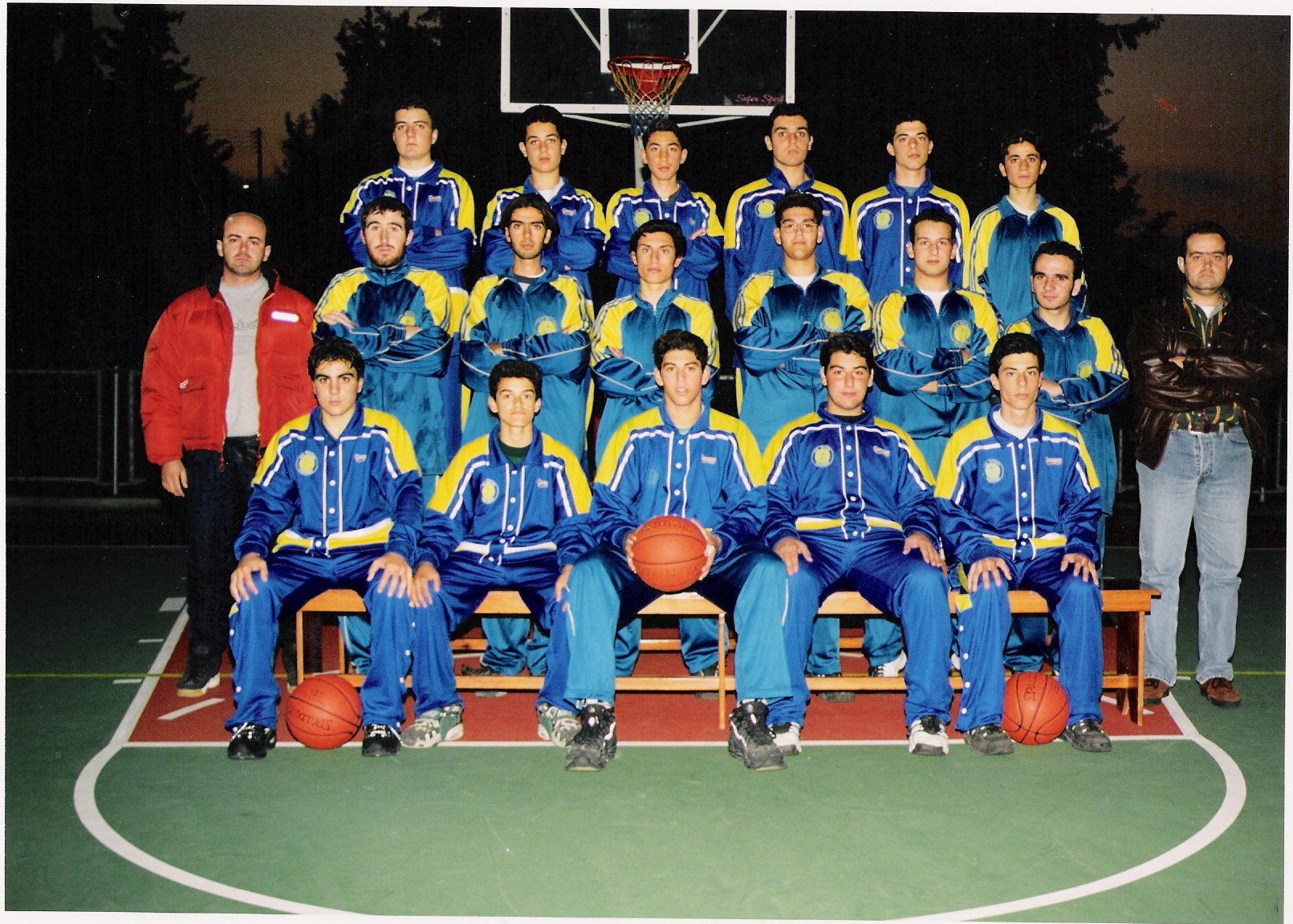 Έτος 1995 ΑΕ ΠΥΛΙΟΥ «ΧΑΡΜΥΛΟΣ», πρώτη ανδρική ομάδα 1995-96